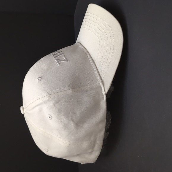 HTT,Head To Toe,Zippo Men's White Snapback Hat. - Picture 3 of 6